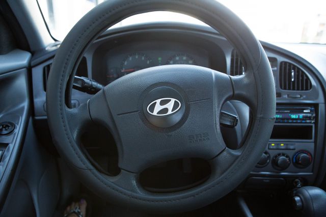 Hyundai Elantra 2005 photo 1