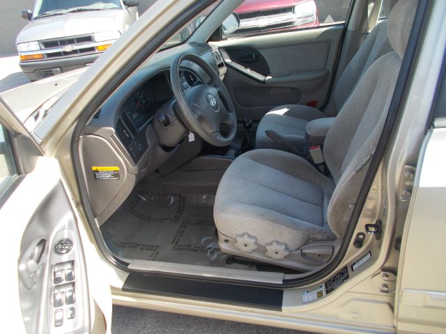 Hyundai Elantra 2005 photo 4