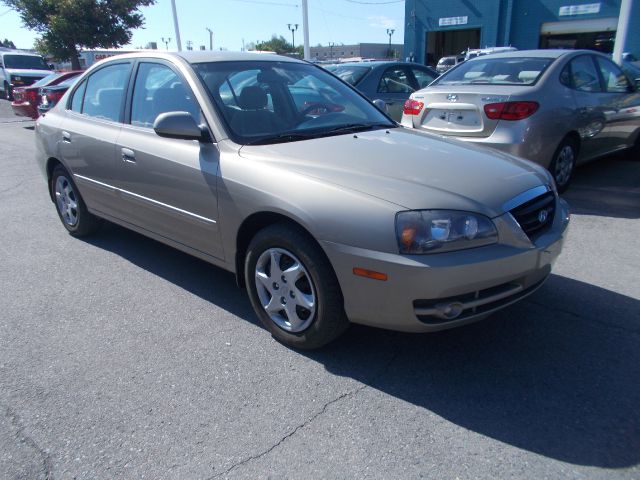 Hyundai Elantra 2005 photo 7