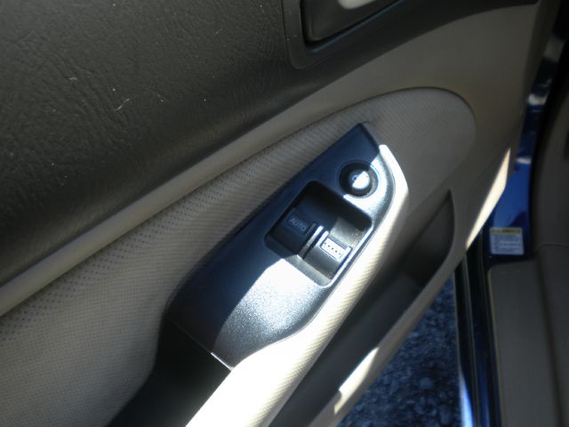 Hyundai Elantra 2005 photo 1