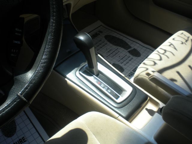 Hyundai Elantra 2005 photo 3