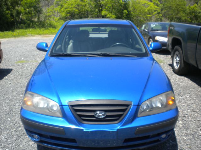 Hyundai Elantra 2005 photo 6