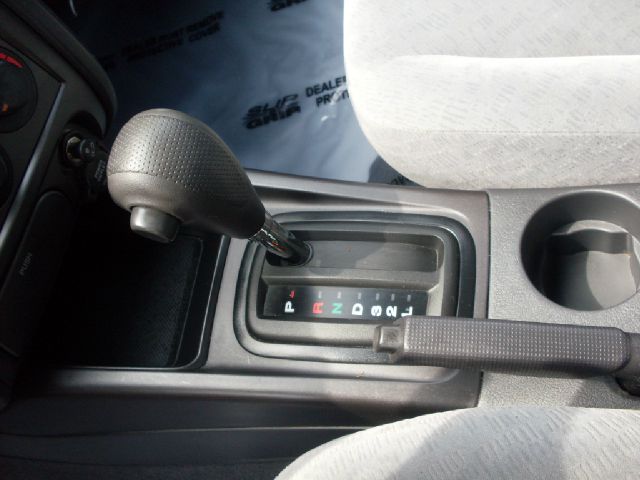 Hyundai Elantra 2005 photo 3