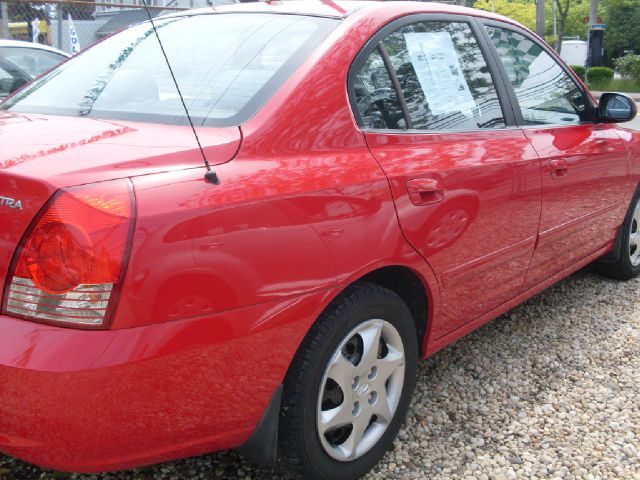 Hyundai Elantra 2005 photo 5