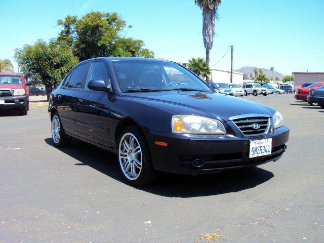 Hyundai Elantra 2005 photo 2