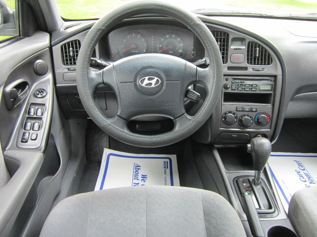 Hyundai Elantra ST Sport SLT TRX4 Off Road Laramie Sedan