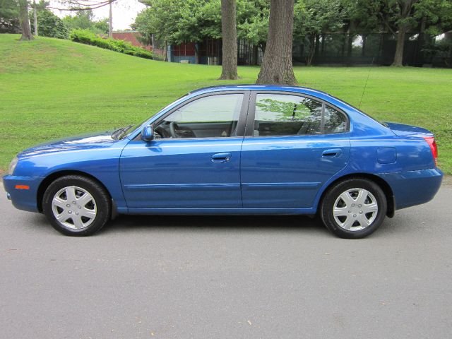 Hyundai Elantra 2005 photo 3