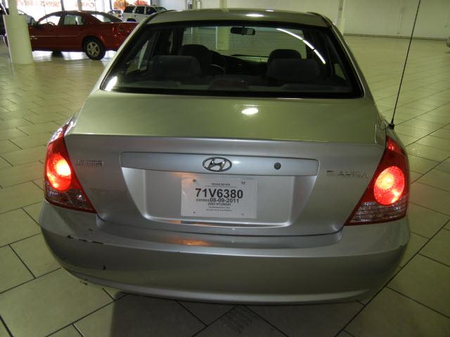 Hyundai Elantra 2005 photo 5