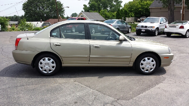 Hyundai Elantra ST Sport SLT TRX4 Off Road Laramie Sedan