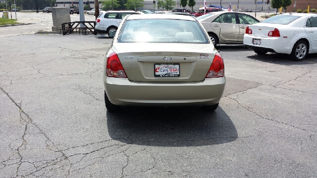 Hyundai Elantra 2005 photo 1