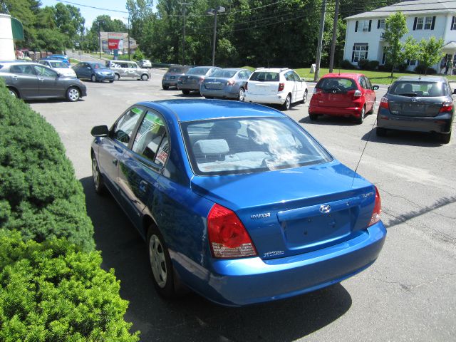 Hyundai Elantra ST Sport SLT TRX4 Off Road Laramie Sedan