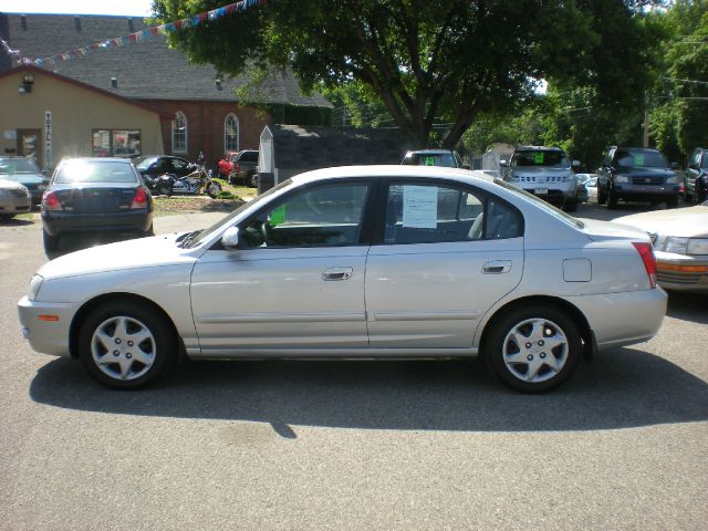 Hyundai Elantra 2005 photo 4