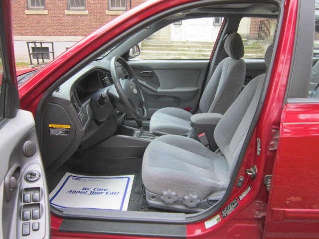 Hyundai Elantra 2005 photo 4