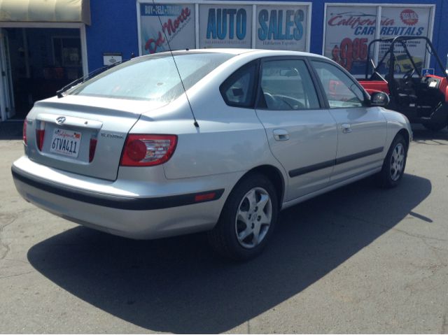 Hyundai Elantra 2005 photo 3