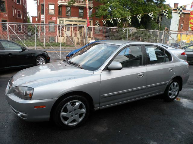 Hyundai Elantra ST Sport SLT TRX4 Off Road Laramie Sedan