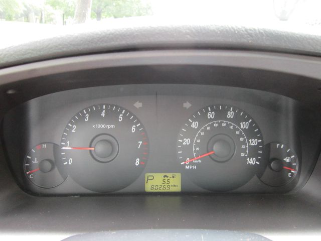 Hyundai Elantra 2005 photo 11