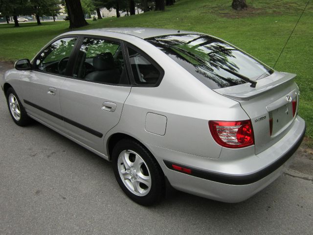 Hyundai Elantra 2005 photo 4