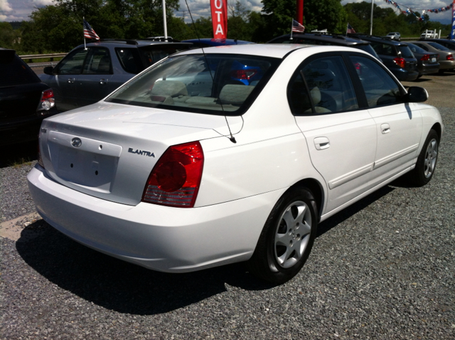 Hyundai Elantra 2005 photo 1