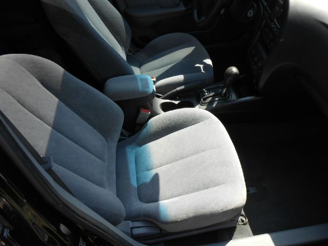 Hyundai Elantra 2005 photo 2