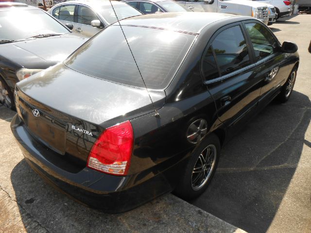 Hyundai Elantra 2005 photo 9