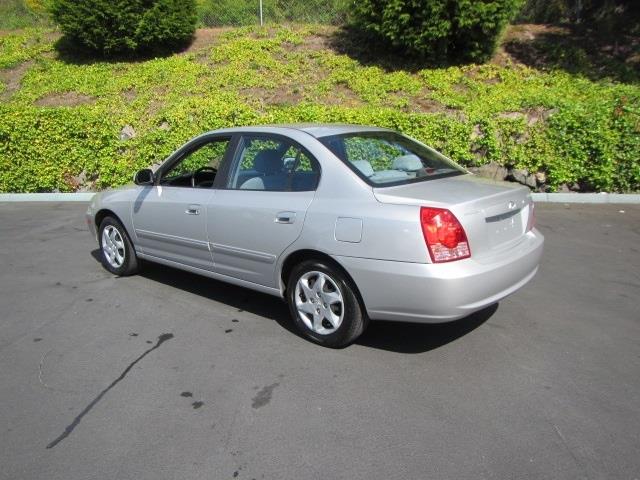 Hyundai Elantra 2005 photo 3