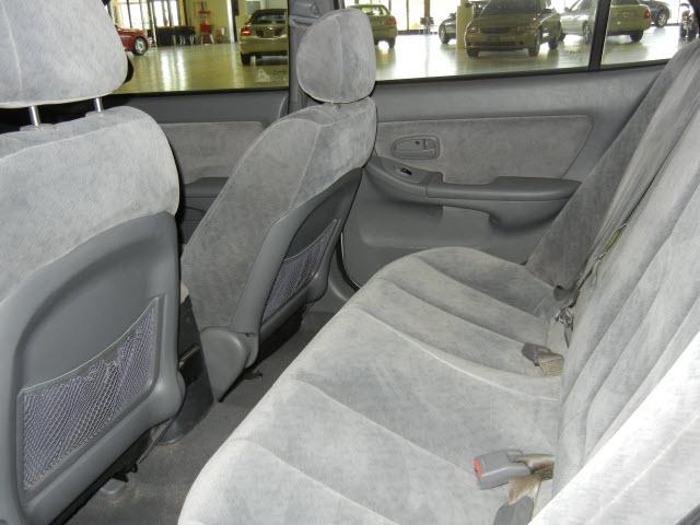 Hyundai Elantra 2005 photo 4