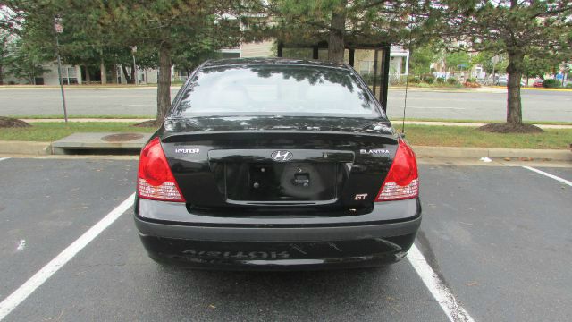 Hyundai Elantra 2005 photo 2