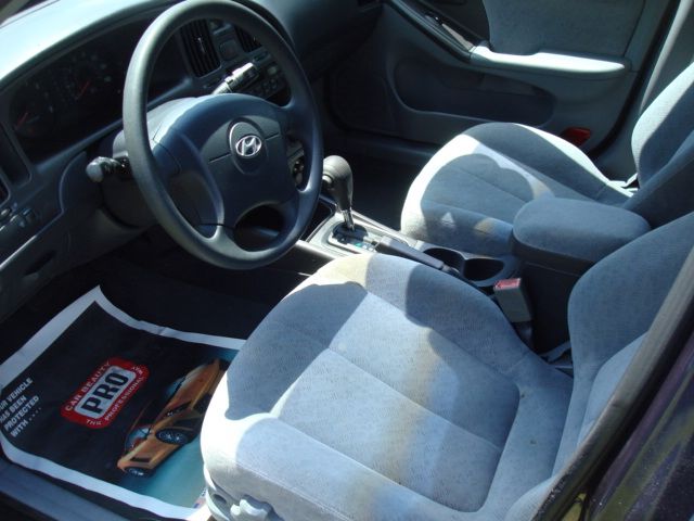 Hyundai Elantra 2005 photo 13