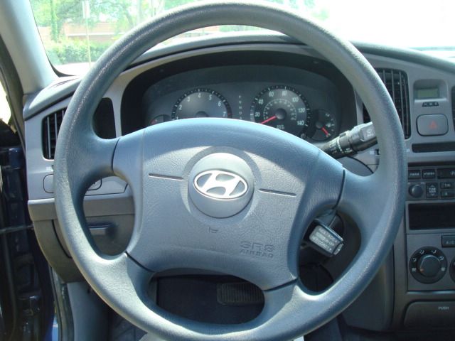 Hyundai Elantra 2005 photo 8