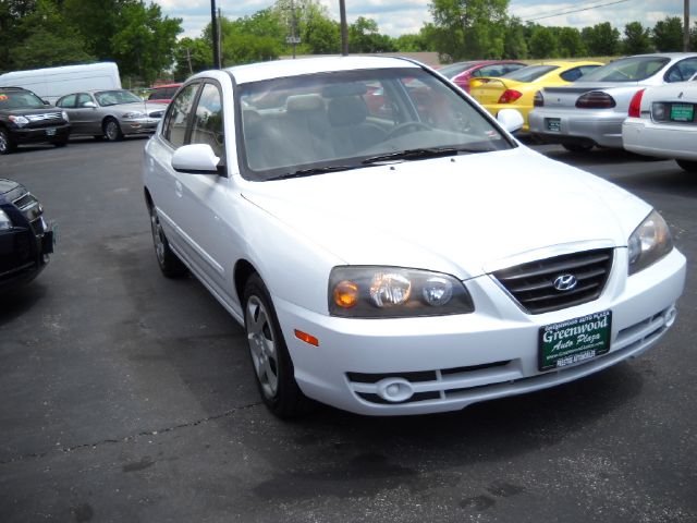 Hyundai Elantra 2005 photo 12