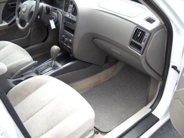 Hyundai Elantra 2005 photo 4