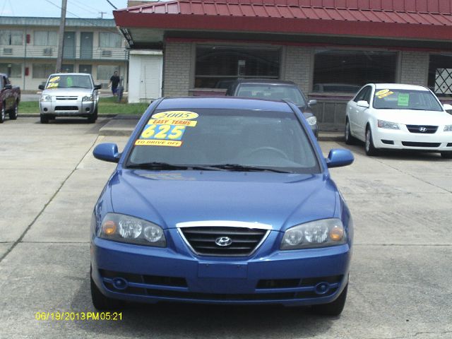 Hyundai Elantra 2005 photo 2