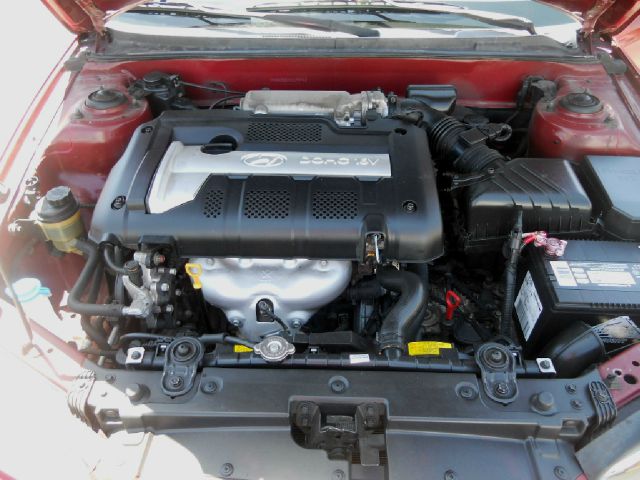 Hyundai Elantra 2005 photo 1