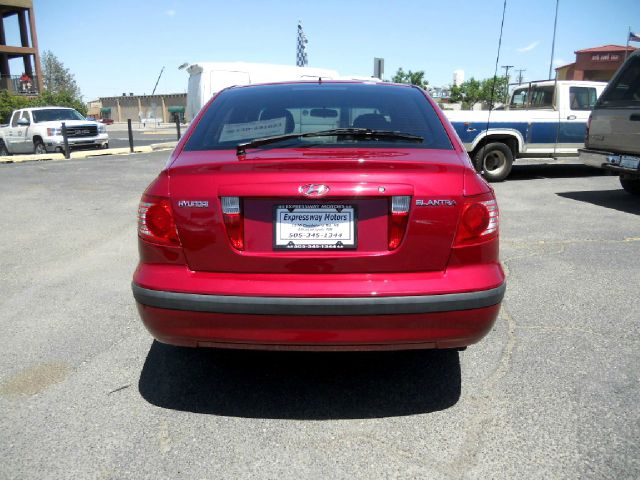 Hyundai Elantra 2005 photo 15