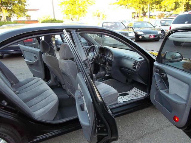 Hyundai Elantra 2005 photo 17