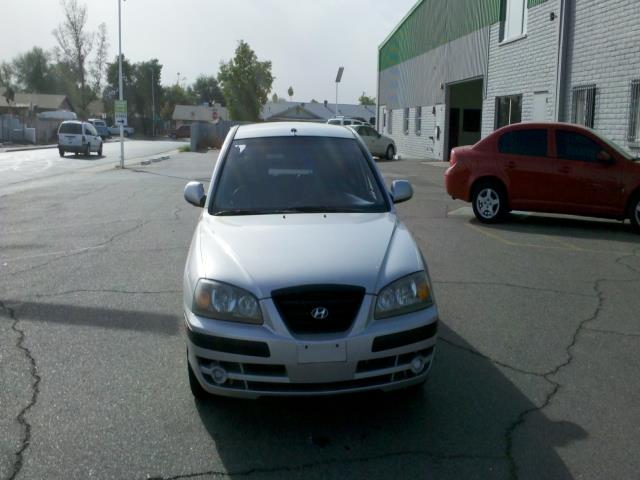 Hyundai Elantra 2005 photo 2