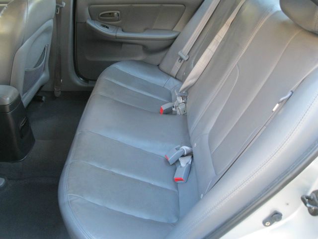 Hyundai Elantra 2005 photo 20