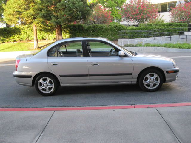 Hyundai Elantra 2005 photo 26