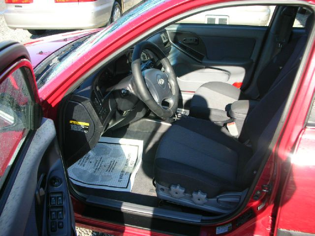 Hyundai Elantra 2005 photo 4