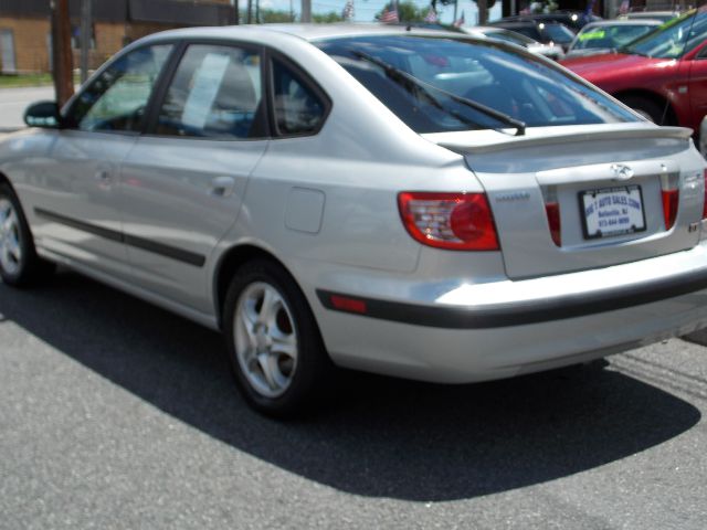 Hyundai Elantra 2005 photo 3