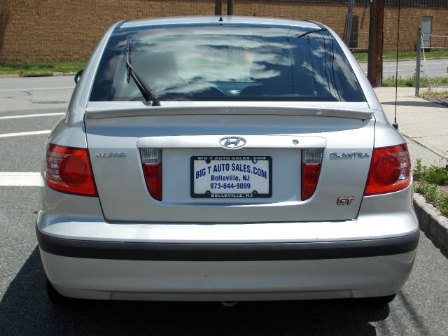 Hyundai Elantra 2005 photo 4