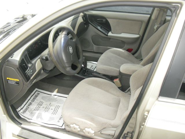 Hyundai Elantra 2005 photo 5