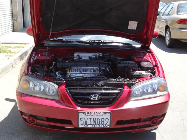 Hyundai Elantra 2005 photo 2