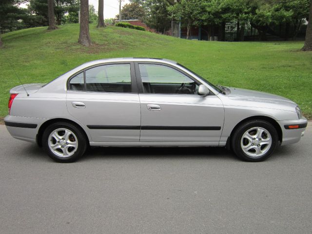 Hyundai Elantra 2005 photo 4