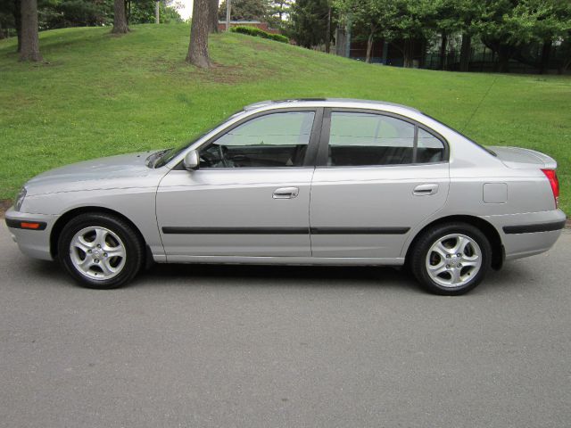 Hyundai Elantra 2005 photo 7