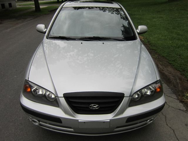 Hyundai Elantra 2005 photo 8