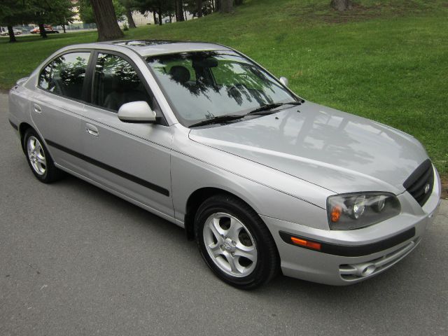 Hyundai Elantra 2005 photo 9