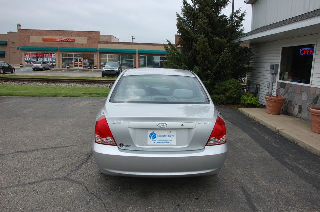 Hyundai Elantra 2005 photo 1