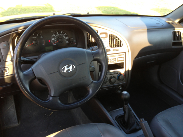 Hyundai Elantra 2005 photo 3