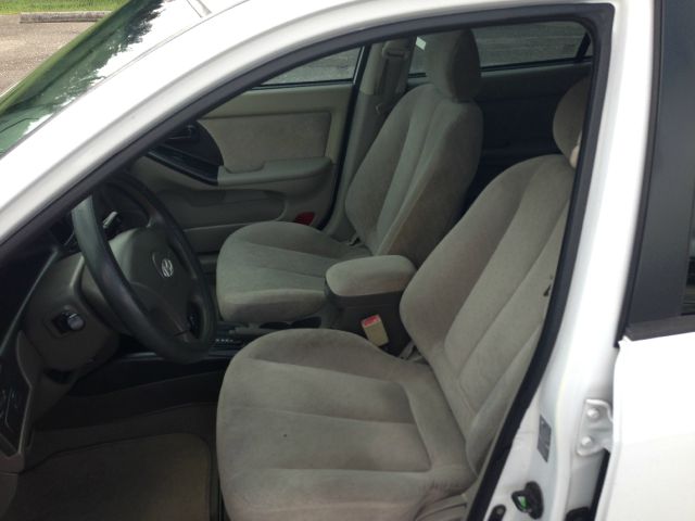 Hyundai Elantra 2005 photo 22